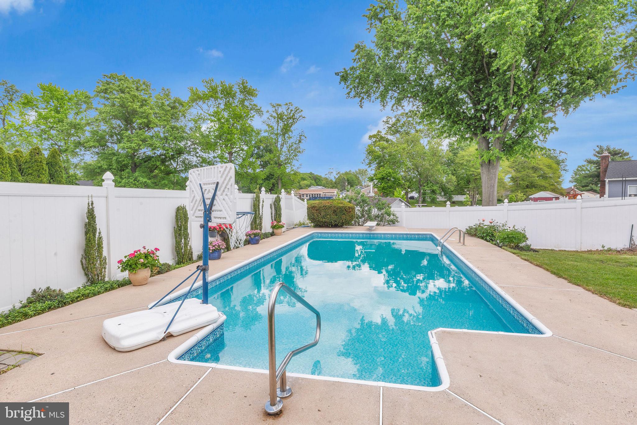 41 Endicott Road Hamilton, NJ 08690 - Photo 27 of 33 Gallery Image 27