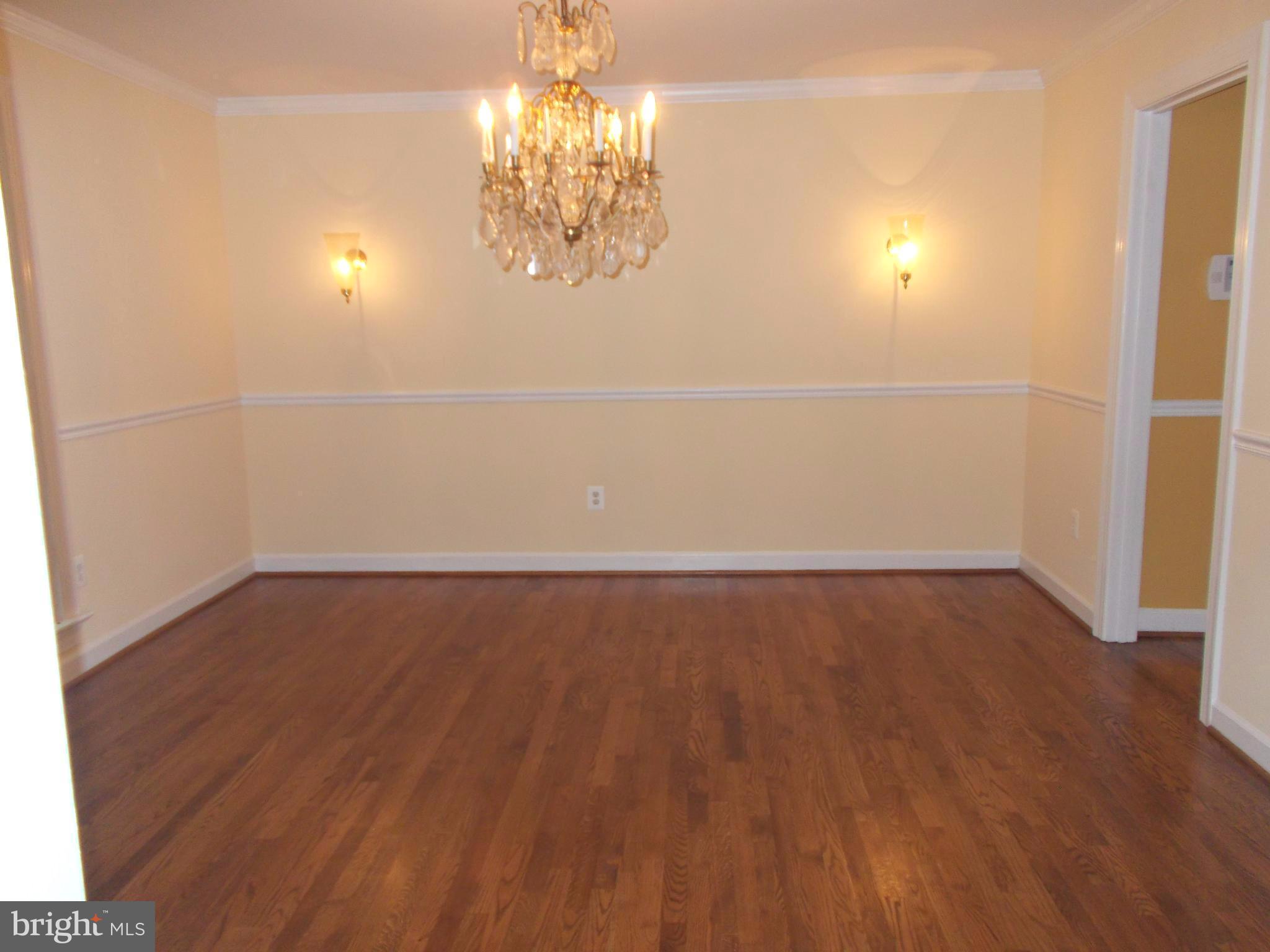 8034 Stillbrooke Road Manassas, VA 20112 - Photo 12 of 25 Dining Room
