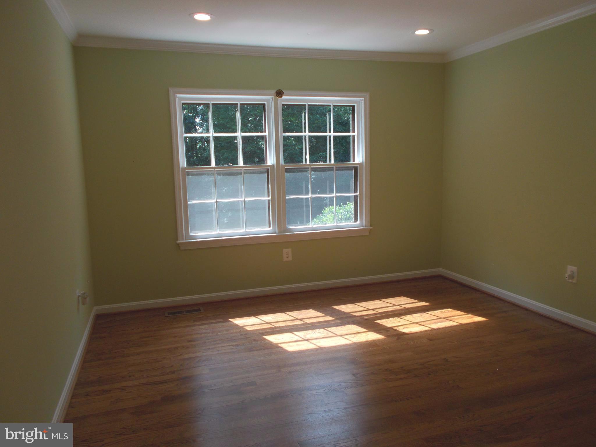 8034 Stillbrooke Road Manassas, VA 20112 - Photo 22 of 25 Bedroom