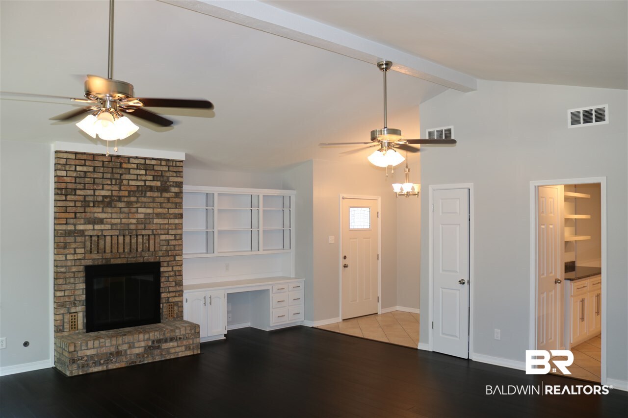 158 Ridgewood Drive Daphne, AL 36526 - Photo 10 of 47