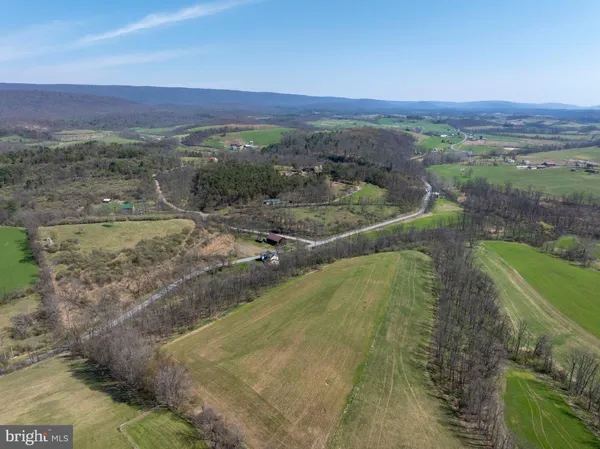 $1,200,000 | 5859 Bethel Road, Alexandria, PA 16611