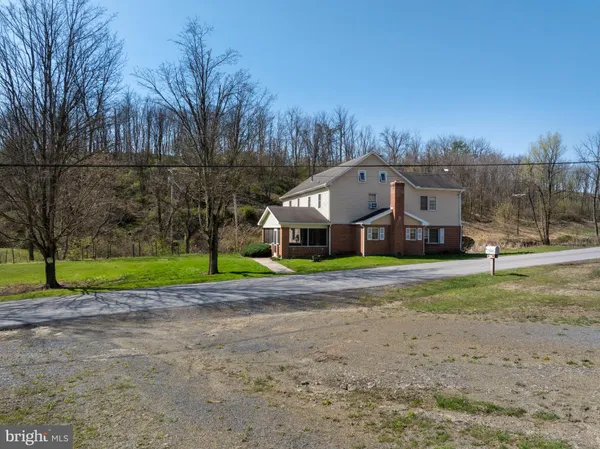 $1,200,000 | 5859 Bethel Road, Alexandria, PA 16611