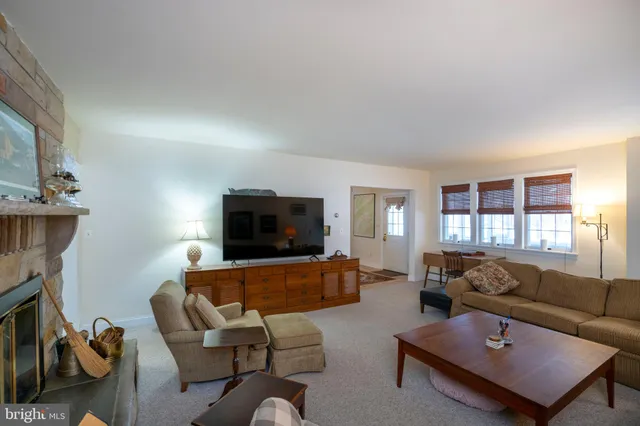 $1,200,000 | 5859 Bethel Road, Alexandria, PA 16611