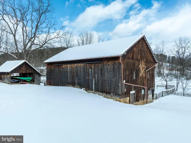 $1,200,000 | 5859 Bethel Road, Alexandria, PA 16611