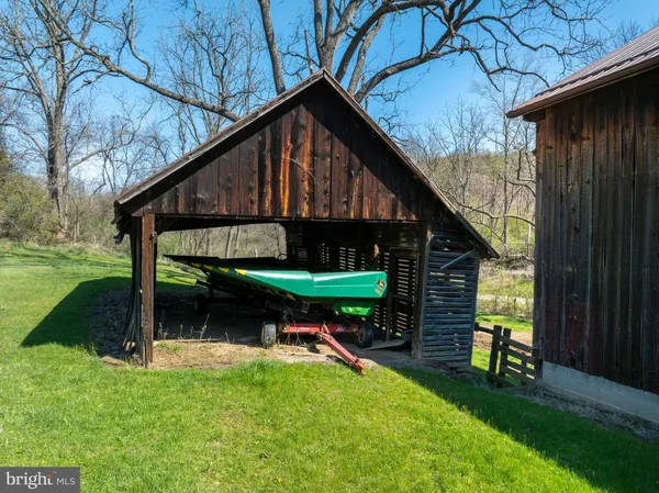 $1,200,000 | 5859 Bethel Road, Alexandria, PA 16611