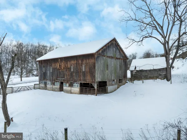 $1,200,000 | 5859 Bethel Road, Alexandria, PA 16611
