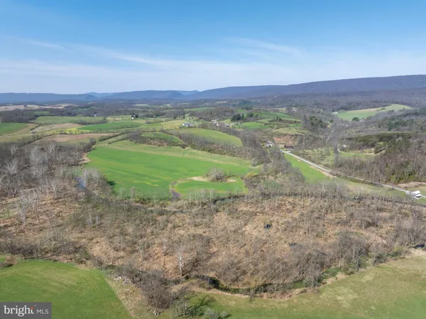 $1,200,000 | 5859 Bethel Road, Alexandria, PA 16611