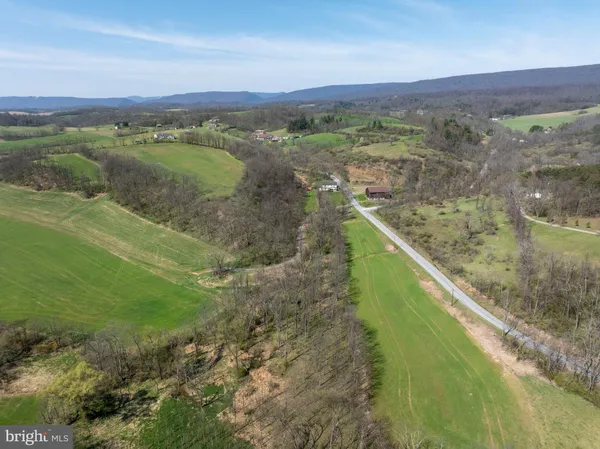 $1,200,000 | 5859 Bethel Road, Alexandria, PA 16611