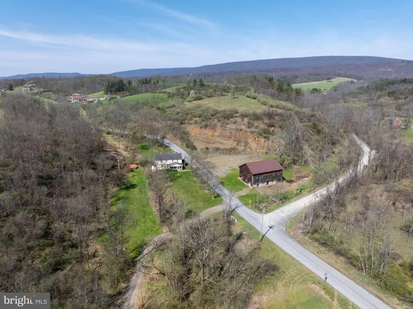 $1,200,000 | 5859 Bethel Road, Alexandria, PA 16611