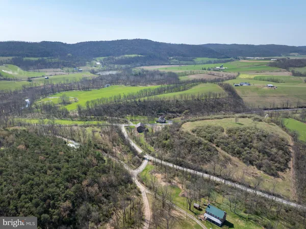 $1,200,000 | 5859 Bethel Road, Alexandria, PA 16611