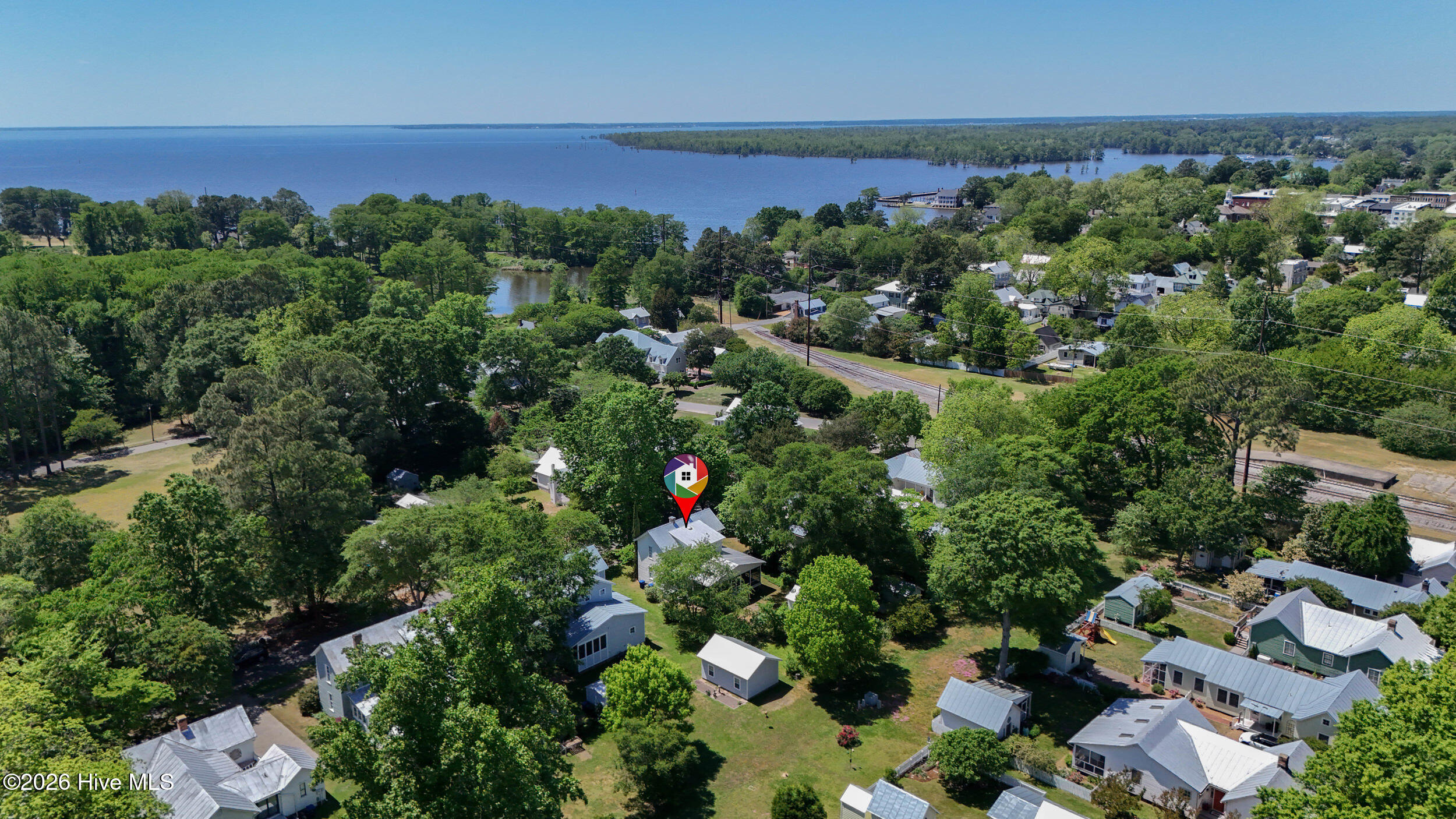 409 Elliott Street Edenton, NC 27932 - Photo 5 of 39 Walking distance to Downtown Edenton