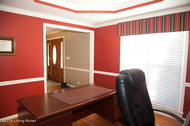 9505 Gutenberg Road Jeffersontown, KY 40299 - Photo 14 of 48 IMG_2889