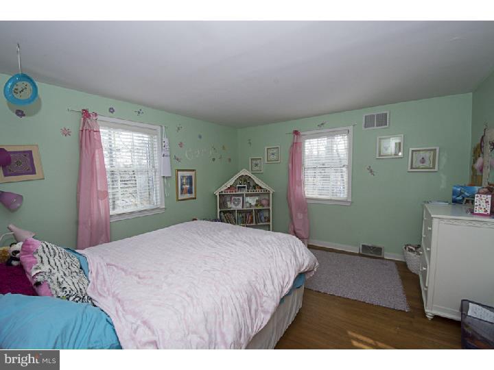 70 Kynlyn Road Radnor, PA 19087 - Photo 16 of 25 Bedroom 4