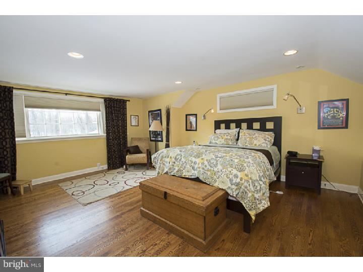 70 Kynlyn Road Radnor, PA 19087 - Photo 9 of 25 Master Bedroom