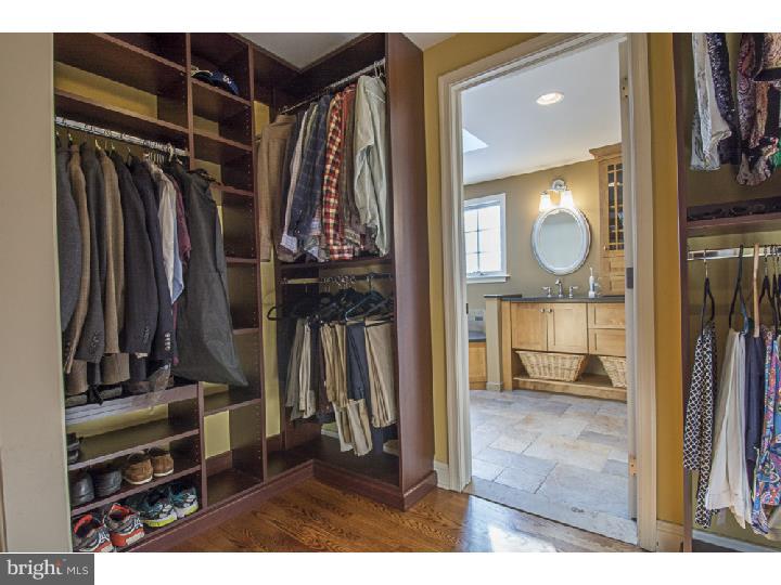 70 Kynlyn Road Radnor, PA 19087 - Photo 10 of 25 Walk-in Closet