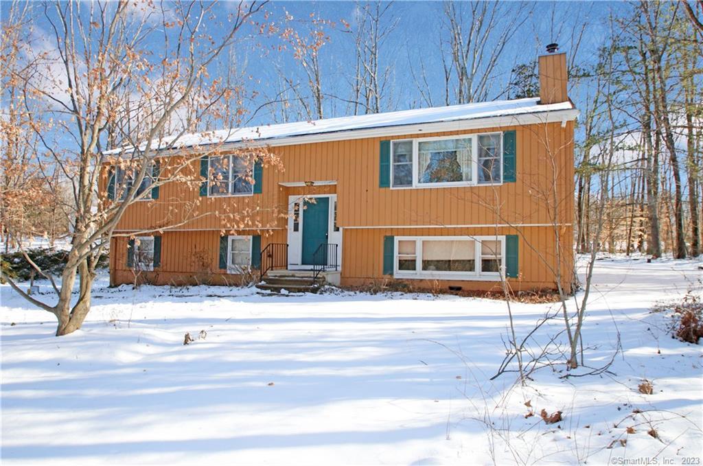 43 Greenbriar Road Oxford, CT 06478 - Photo 1 of 1 Gallery Image 1