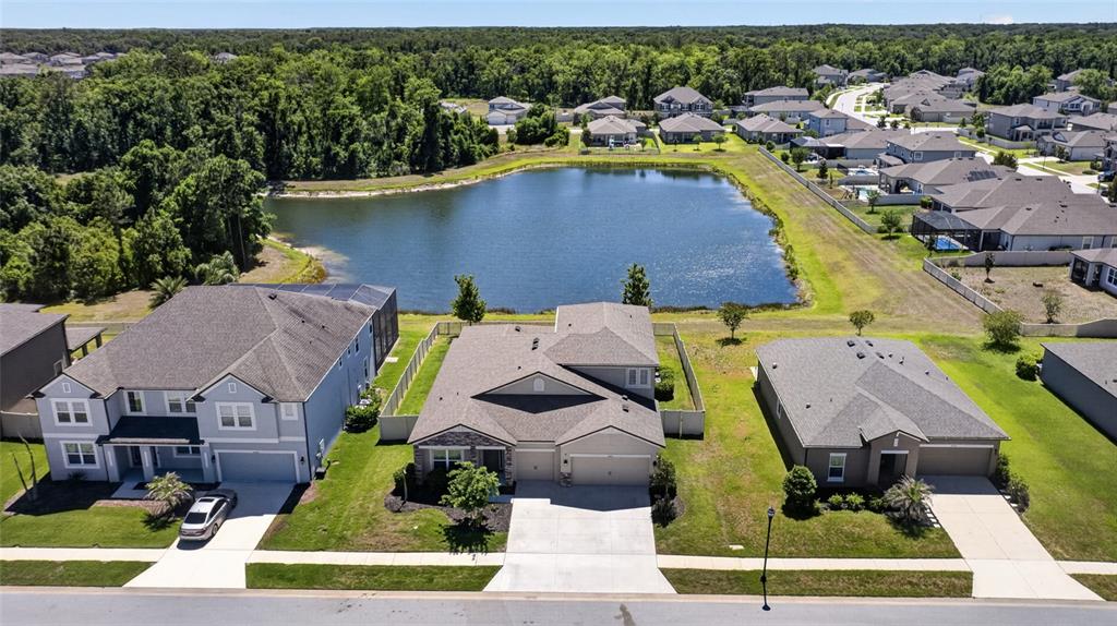 18428 Malinche Loop Spring Hill, FL 34610 - Photo 3 of 82