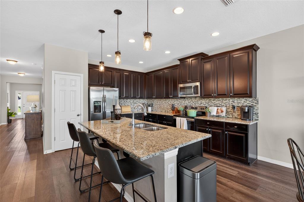 18428 Malinche Loop Spring Hill, FL 34610 - Photo 31 of 82