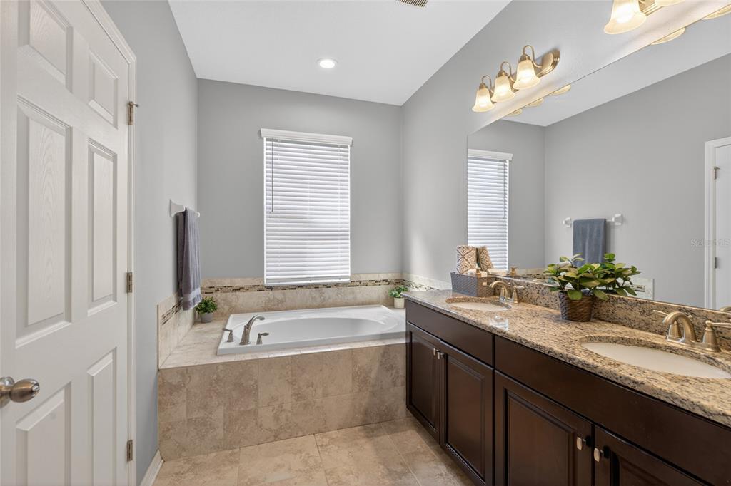 18428 Malinche Loop Spring Hill, FL 34610 - Photo 39 of 82