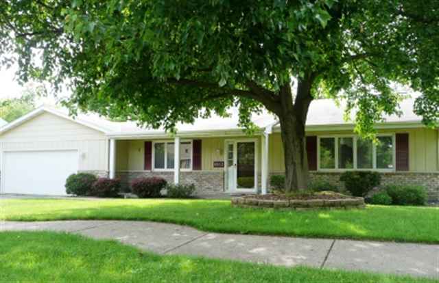 6513 North Post Oak Road Peoria, IL 61615 - Photo 1 of 15 Gallery Image 1