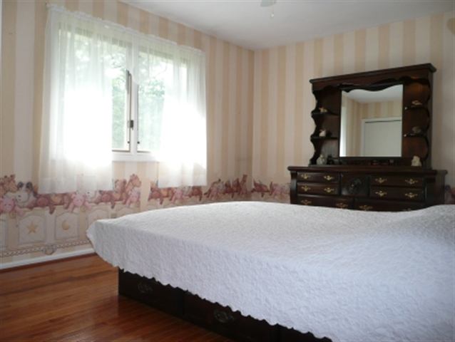 6513 North Post Oak Road Peoria, IL 61615 - Photo 8 of 15 Gallery Image 8