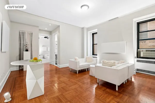 $735,000 | 590 West End Avenue, Unit 7B | Upper West Side