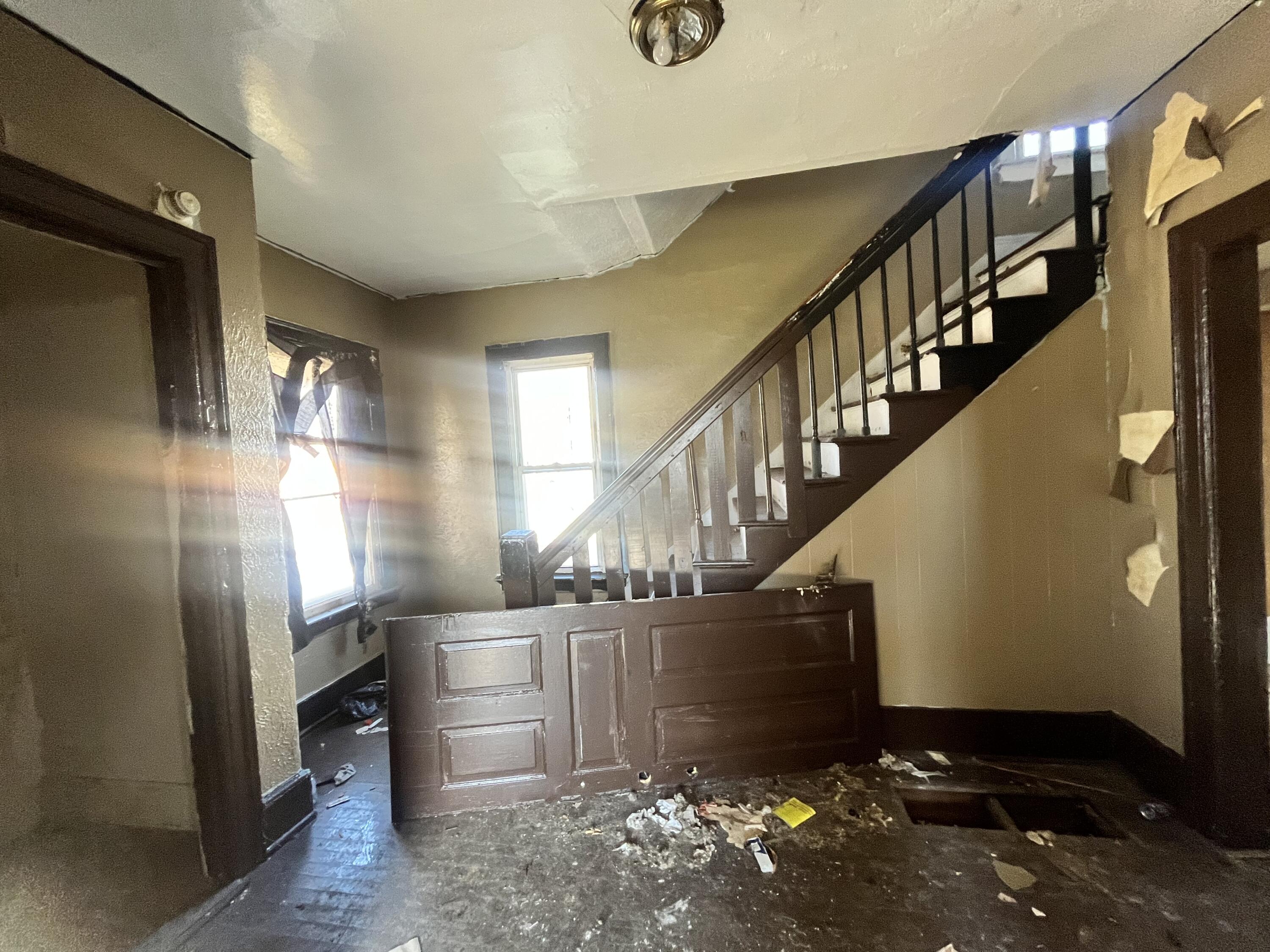 2832 North 14th Street Milwaukee, WI 53206 - Photo 5 of 12 photo nov 17 2023, 10 17 46 am