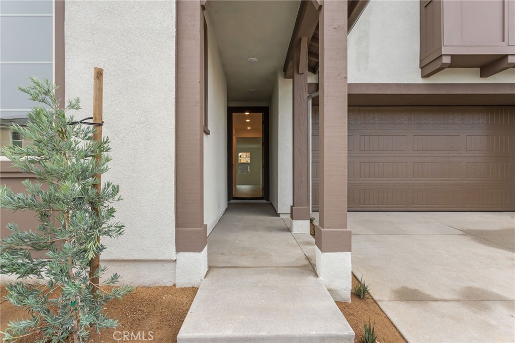 5208 Solace Drive Rancho Mission Viejo, CA 92694 - Photo 4 of 27 a view of a back yard of the house