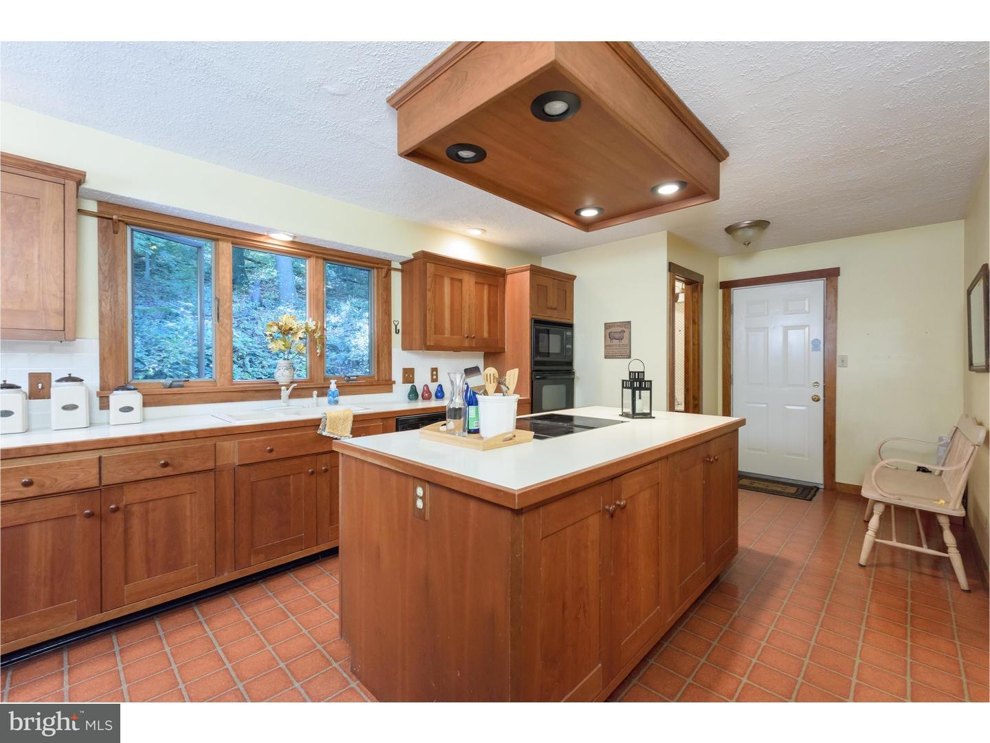 1780 Sawmill Road Spring City, PA 19475 - Photo 7 of 24 Kitchen