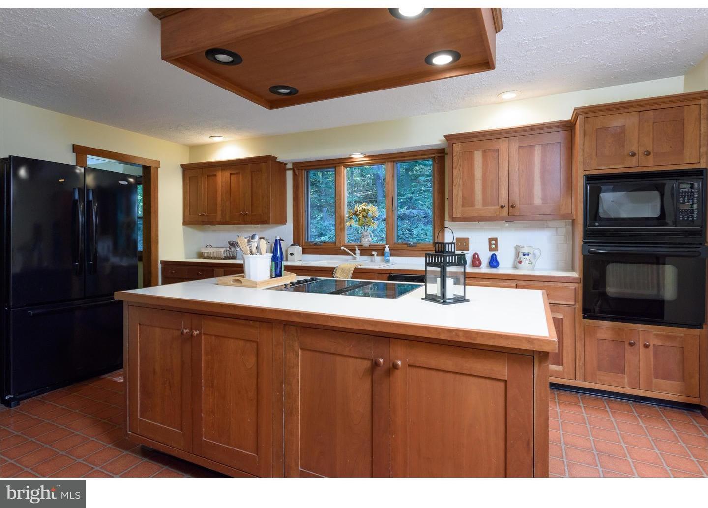 1780 Sawmill Road Spring City, PA 19475 - Photo 9 of 24 Kitchen