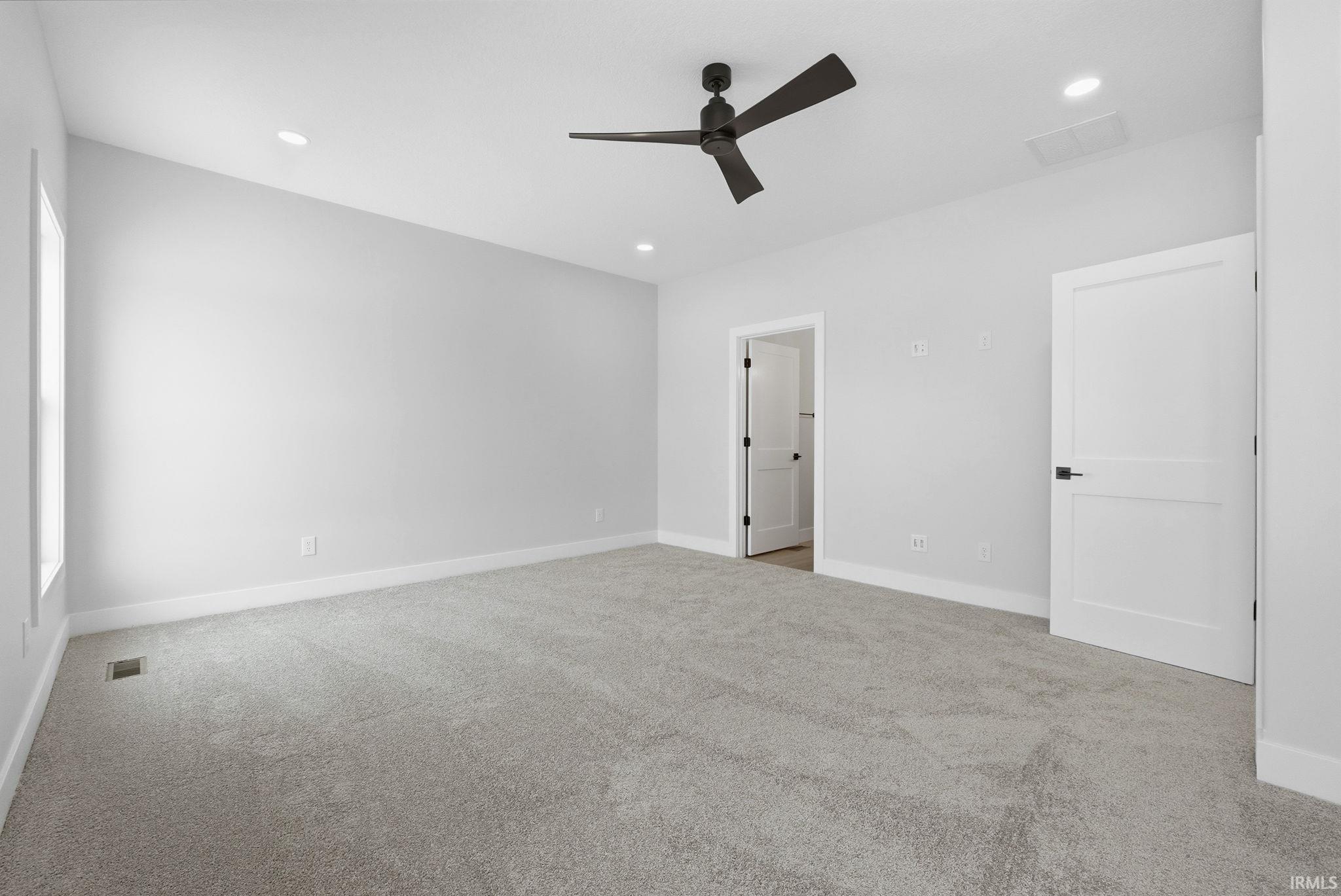 7398 Starks Boulevard Fort Wayne, IN 46816 - Photo 18 of 34