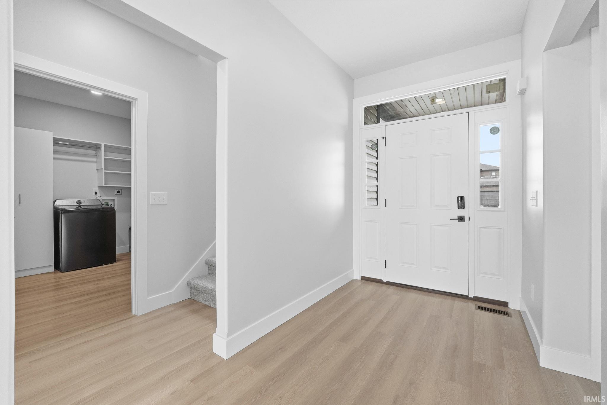 7398 Starks Boulevard Fort Wayne, IN 46816 - Photo 8 of 34