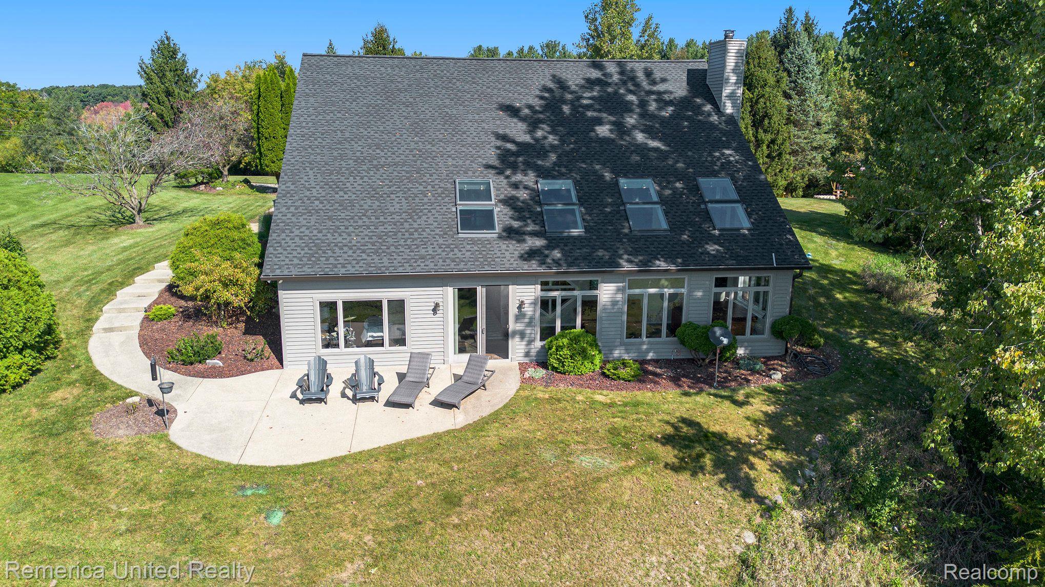 4315 Cedar Lake Road Howell, MI 48843 - Photo 2 of 48 Gallery Image 2