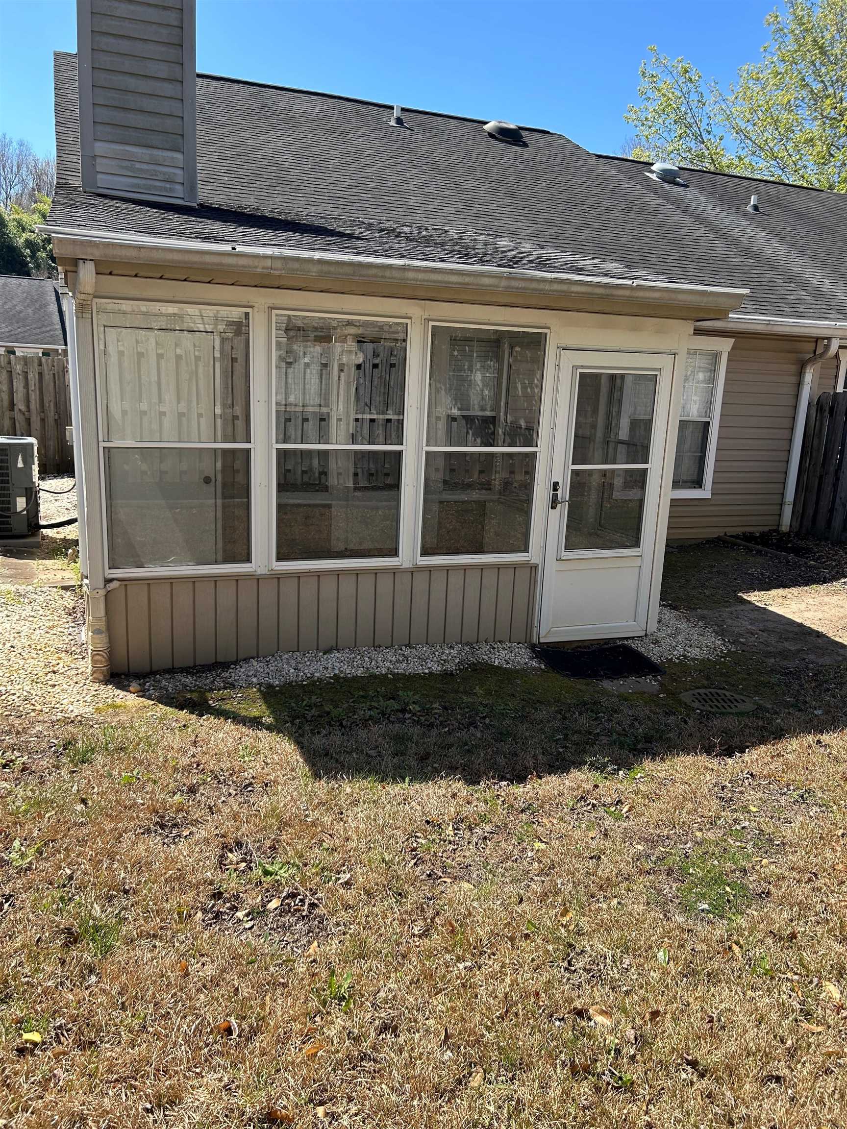 1122 Webber Way Spartanburg, SC 29307 - Photo 2 of 13