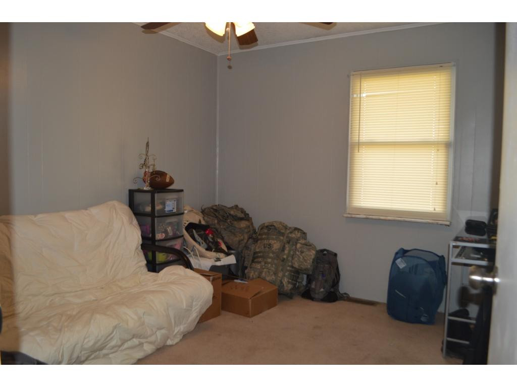 804 Wykle Road Greeneville, TN 37743 - Photo 9 of 11 Bedroom 3