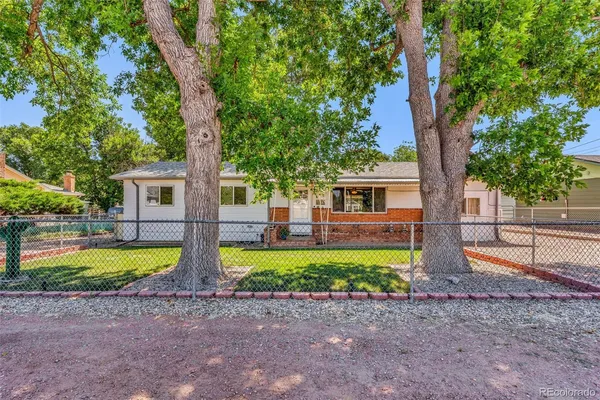 $274,000 | 1536 Logan Street, Canon City, CO 81212