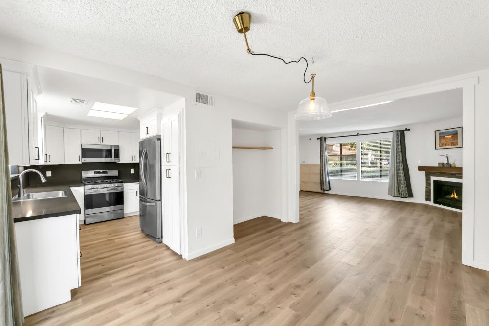 4848 El Cemonte Avenue, Unit 5 Davis, CA 95618 - Photo 11 of 35
