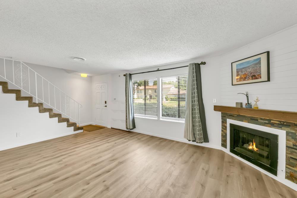 4848 El Cemonte Avenue, Unit 5 Davis, CA 95618 - Photo 4 of 35