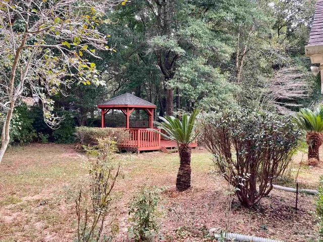 $290,000 | 5773 Hermitage Circle, Milton, FL 32570