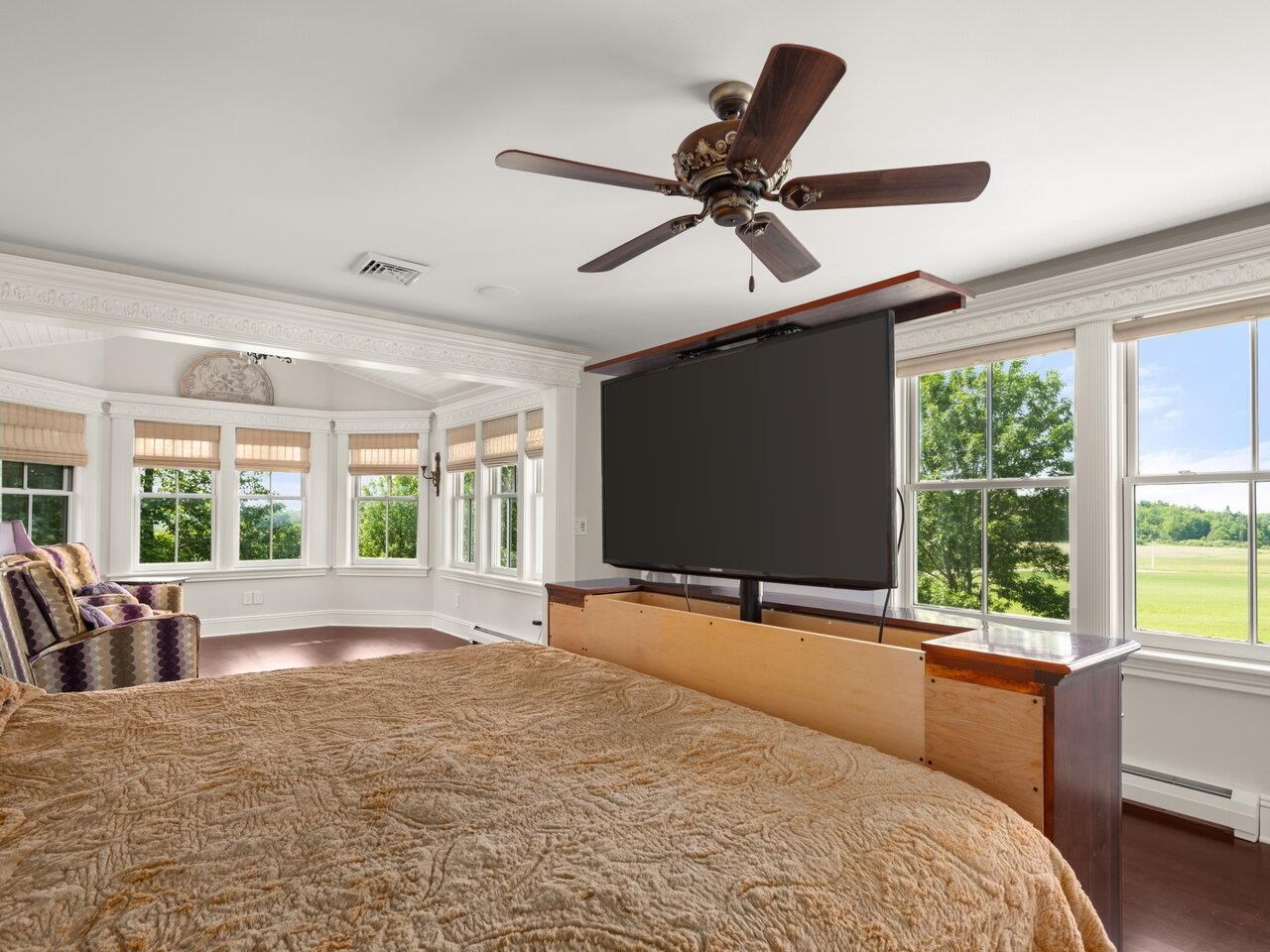 139 Monarch Road Shelburne, VT 05482 - Photo 6 of 40