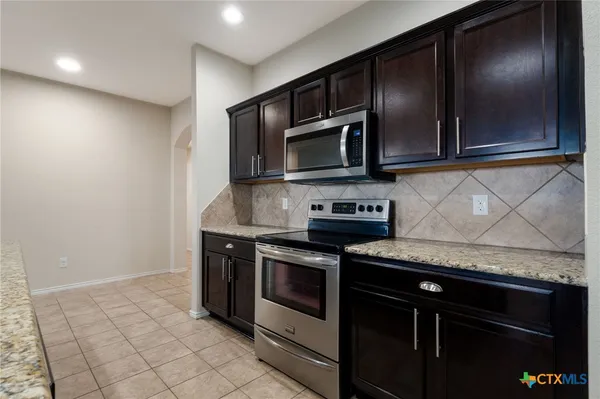 $1,700 | 1502 Shim's Boulevard, Killeen, TX 76543