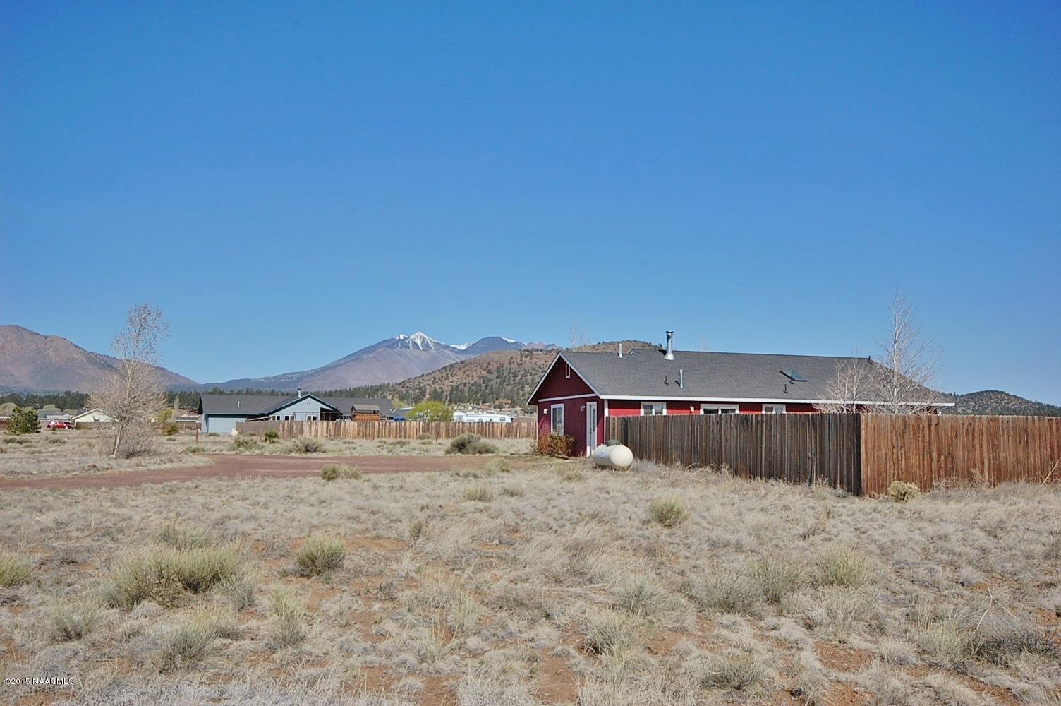 7715 Silver Saddle Road Flagstaff, AZ 86004 - Photo 3 of 23 back view 2.JPG