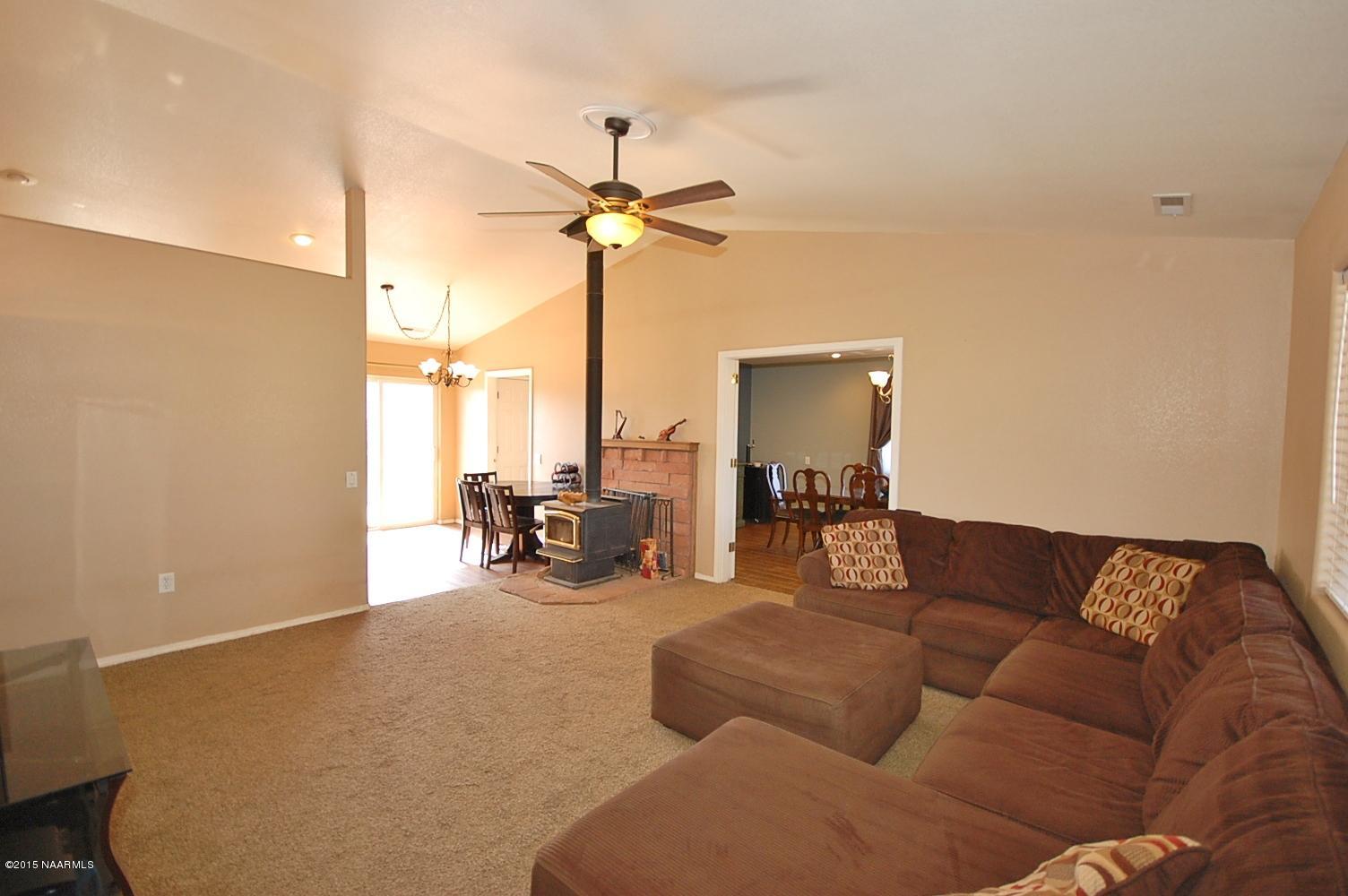 7715 Silver Saddle Road Flagstaff, AZ 86004 - Photo 4 of 23 living room 2.JPG
