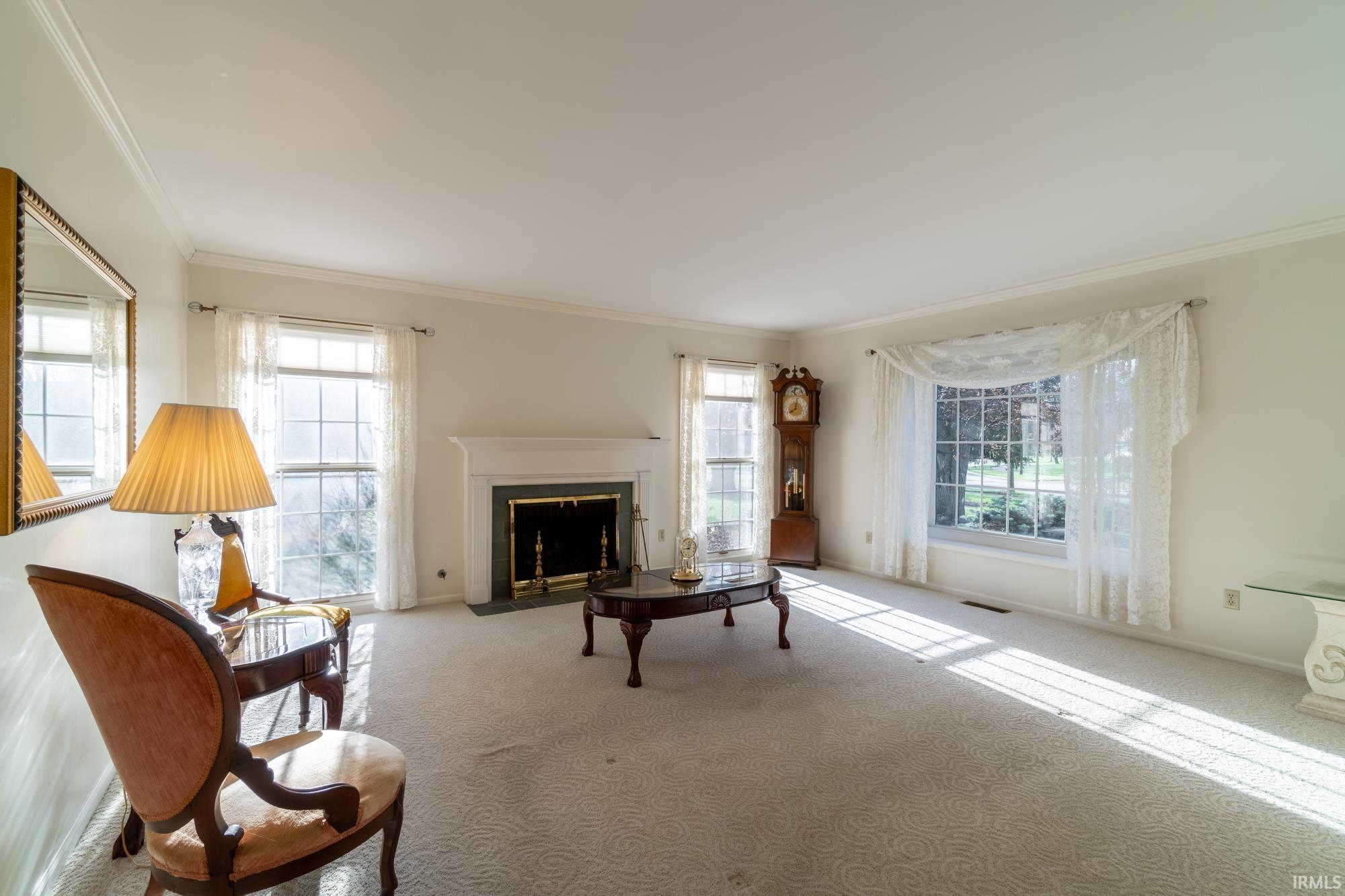 720 Snowfall Court Fort Wayne, IN 46819 - Photo 5 of 36