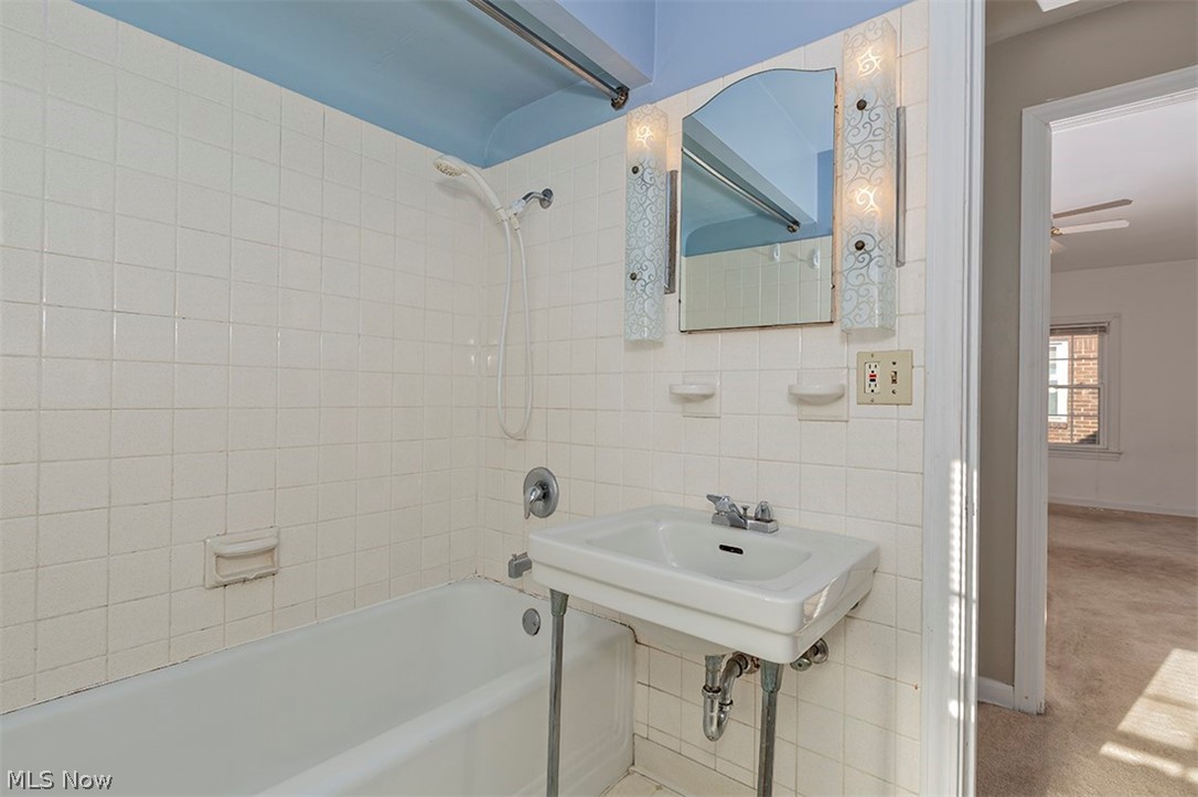 3758 Silsby Road Cleveland, OH 44118 - Photo 24 of 32 Gallery Image 24
