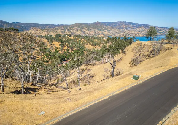 $32,500 | 1099 Westridge Drive, Napa, CA 94558