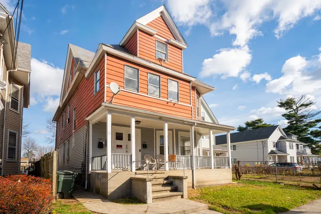 $1,700 | 540 Laurel Avenue, Bridgeport, CT 06605