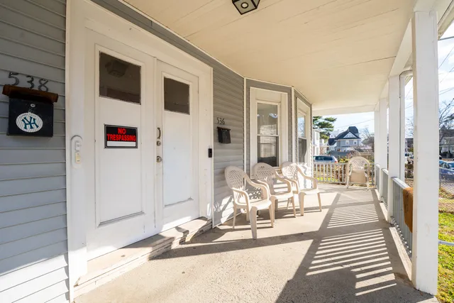 $1,700 | 540 Laurel Avenue, Bridgeport, CT 06605