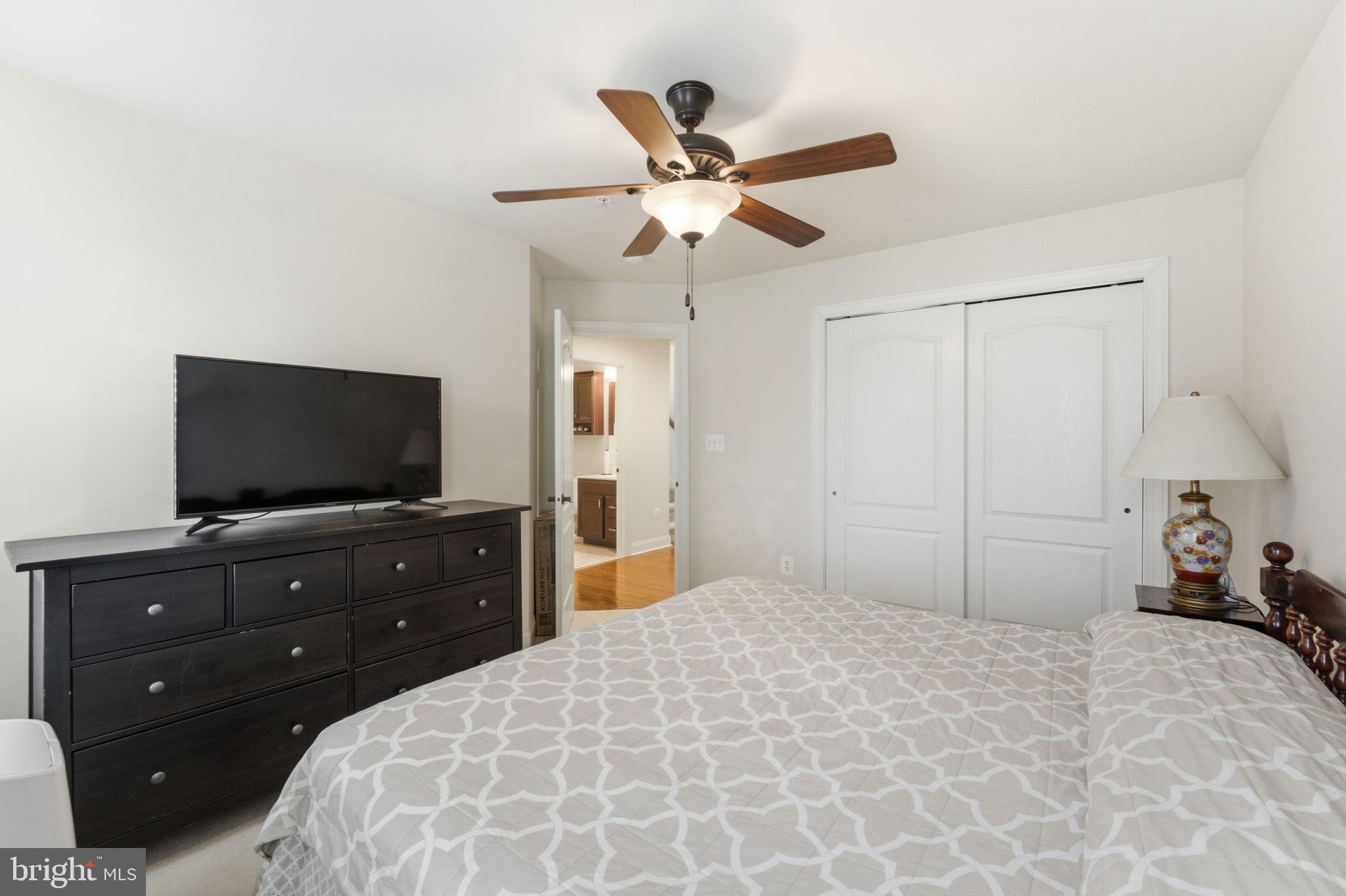 7611 Elmcrest Road Hanover, MD 21076 - Photo 36 of 64 Cozy bedroom with modern amenities.