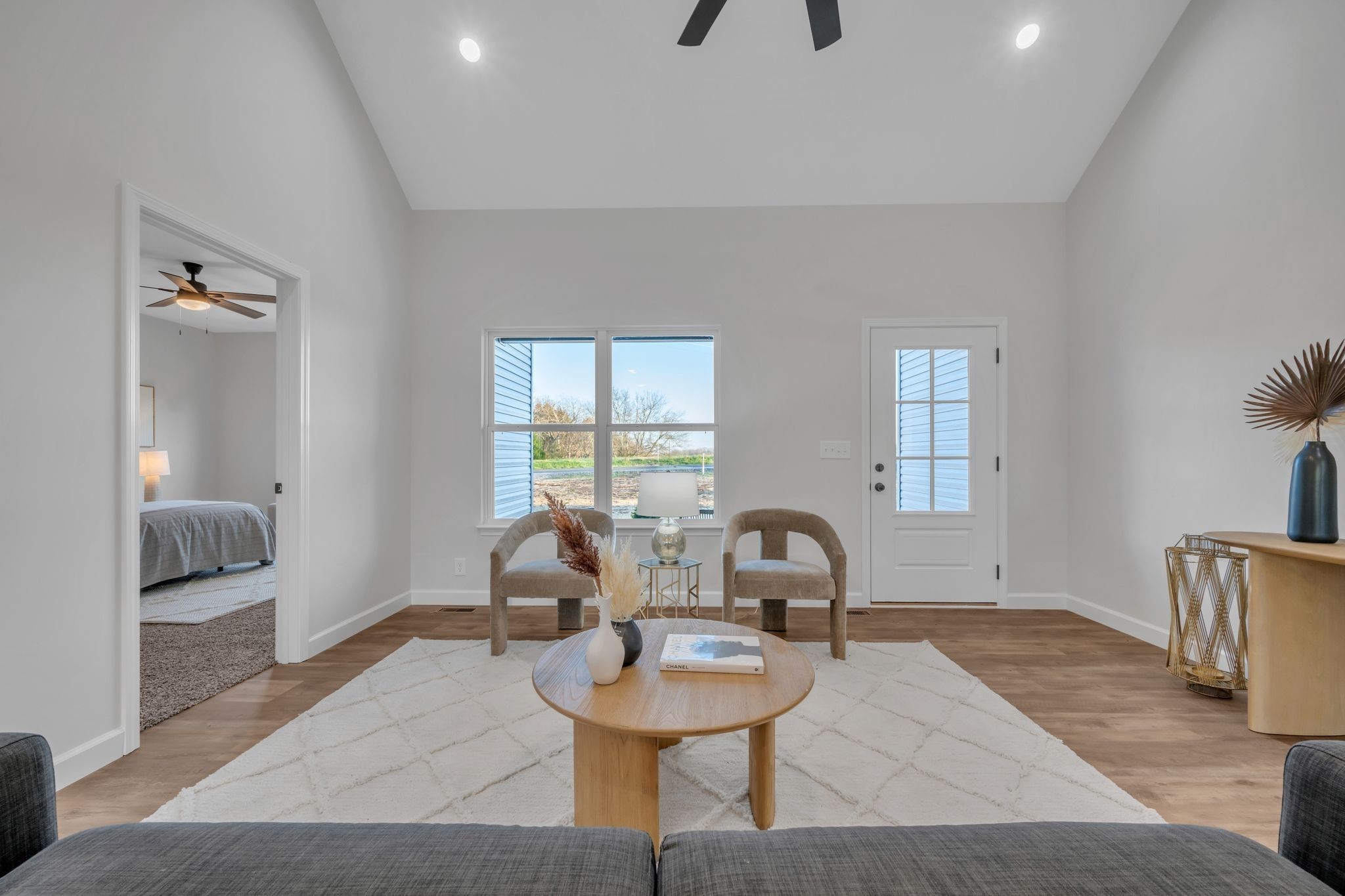1738 Columbia Road Dickson, TN 37055 - Photo 7 of 31 Gallery Image 7